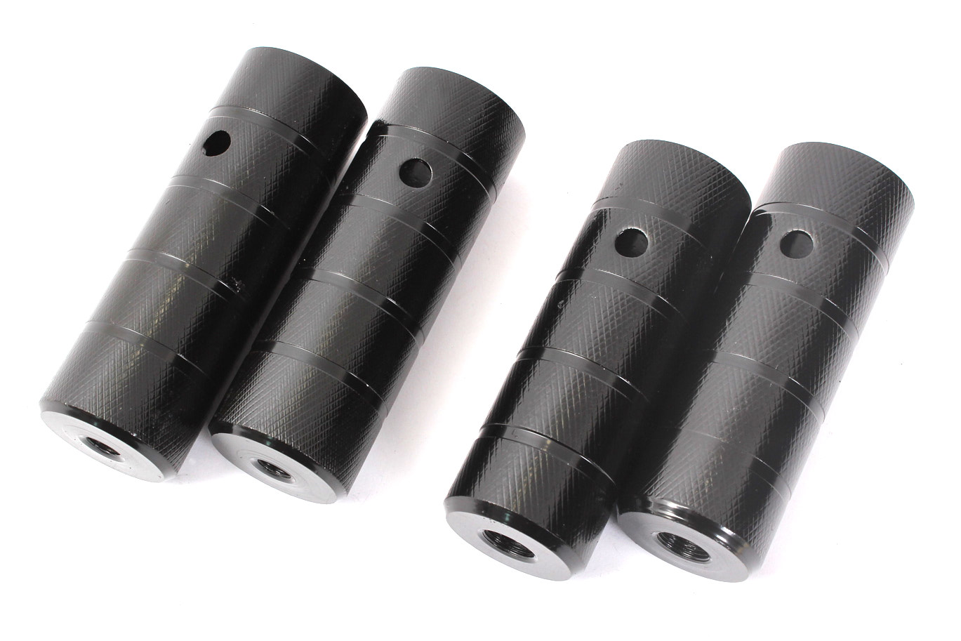 Ansicht von oben Peg Set für 10mm Achsen vorne und hinten schwarz Ansicht von vorne BMX Peg Set schwarz für 14mm hinten und 10mm hinten