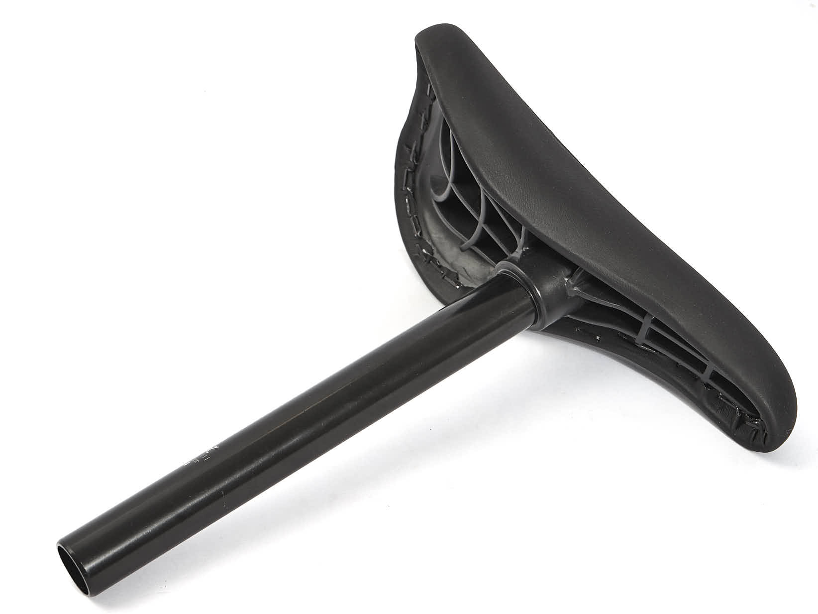 Schwarze Sattelcombo mit mittlerer Polsterung Schwarze Sattelcombo mit mittlerer Polsterung