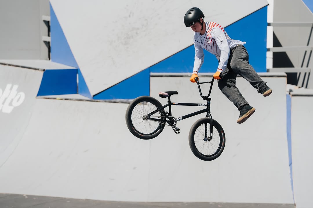 Pneus BMX 2x MAC2+ fil noir + 2x chambre à air Schwalbe Aerothan