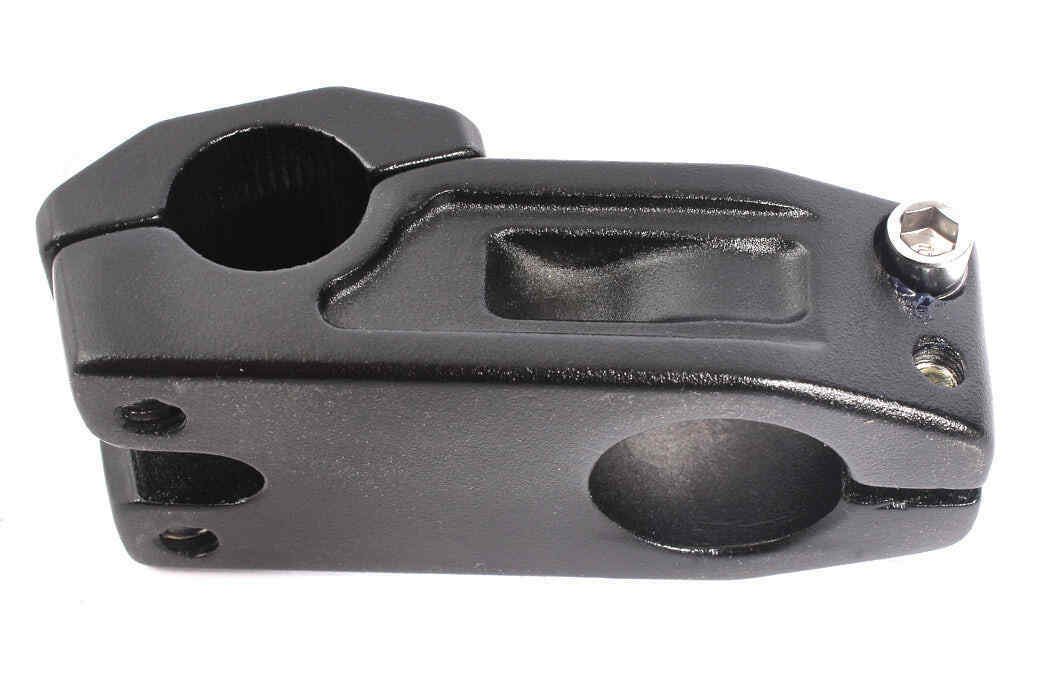 Ansicht von unten BMX Vorbau schwarz Ansicht von unten BMX Vorbau schwarz