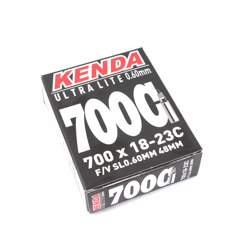 Chambre à air de vélo KENDA Ultralite 700 x 23-26C FV
